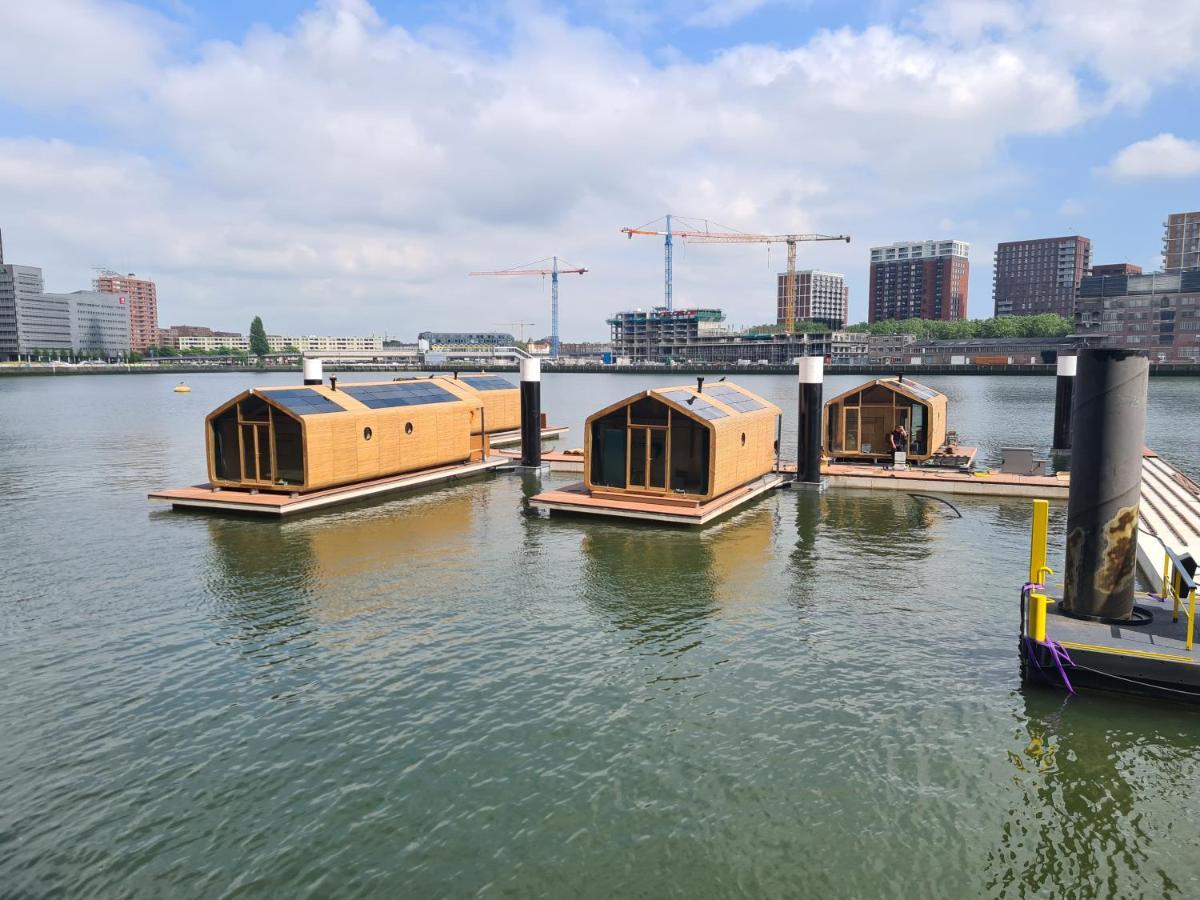 Wikkelboat Nr1 At Floating Rotterdam Rijnhaven Villa Dış mekan fotoğraf