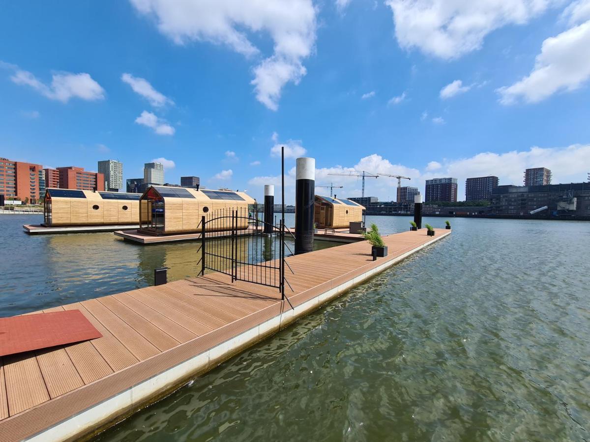 Wikkelboat Nr1 At Floating Rotterdam Rijnhaven Villa Dış mekan fotoğraf